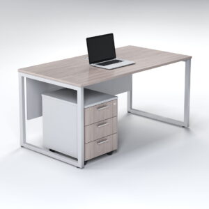 Titan 1600 Desk With 3 Drawer Mobile