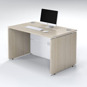Platinum 1500mm X 750mm Desk